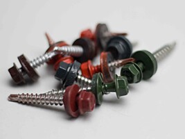 Šroub farmářský FRS 4,80 x 35 mm, FeZn - lakovaný (upřesnit RAL)