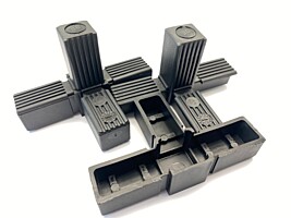 Spojka Jeklu 30x30x2 mm 3D/4, černá