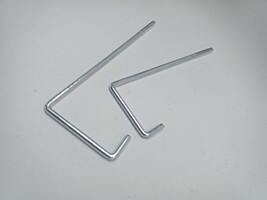 Hákový šroub tvar U, FeZn přírodní (rozměr nutno upřesnit)