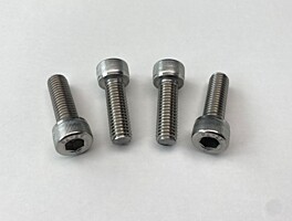 Šroub s imbusovou hlavou DIN 912 - M8x25 mm (pro panel v. 30 mm) SOLAR